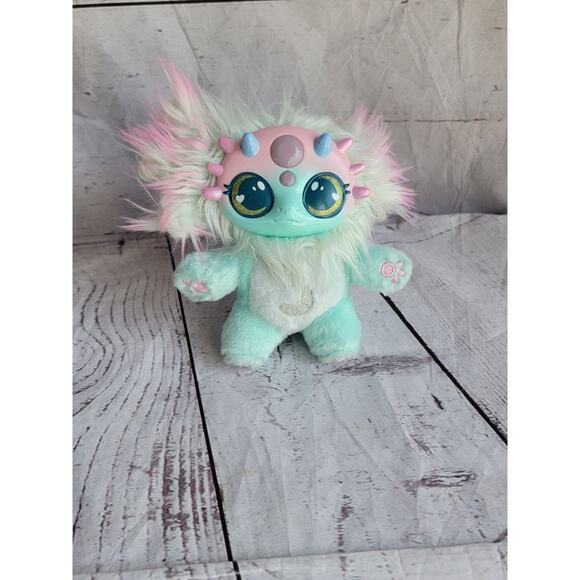 Magic Mixies Pink Teal Plastic Face Plush Toy 6 Inch 2022 - Picture 1 of 9